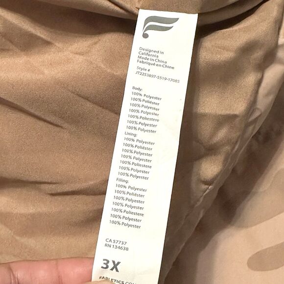 Fabletics Jacket Wander Cropped Puffer Womens Size 3X Beige Teddy Camo Full-Zip - Picture 6 of 10